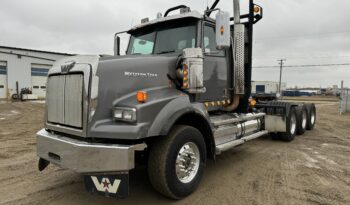 2014 WESTERN STAR 4900SB TRI DRIVE TRUCK TRACTOR