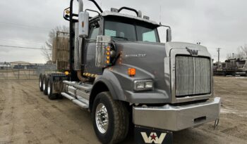 2014 WESTERN STAR 4900SB TRI DRIVE TRUCK TRACTOR